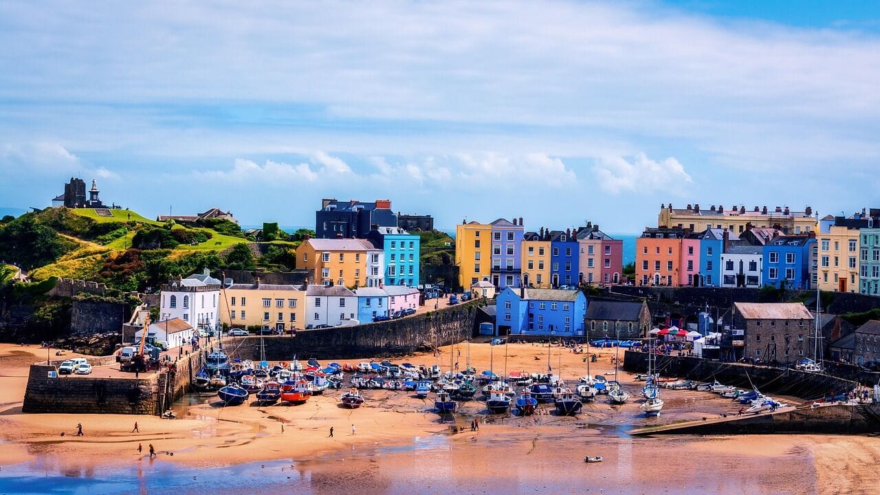 Pembrokeshire Association of Voluntary Services (PAVS)